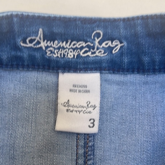 ❤️ AMERICAN RAG Skirt Juniors Size 3 - Picture 4 of 4
